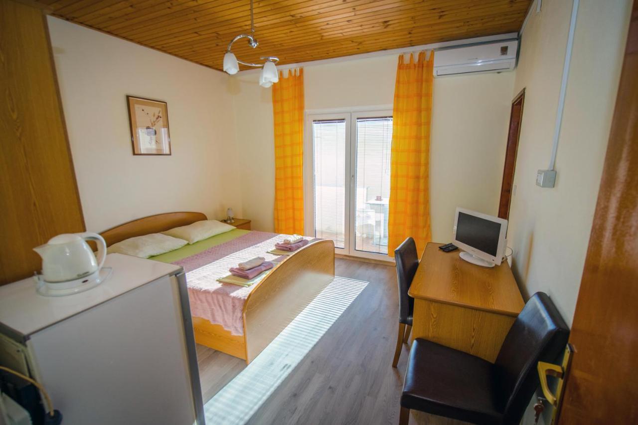 Villa Nedo Baška Voda Eksteriør bilde